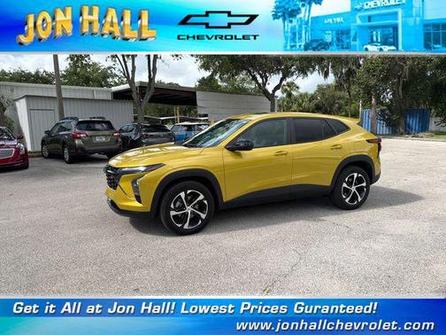 Nitro Yellow Metallic 2024 Chevrolet Trax FWD 1RS