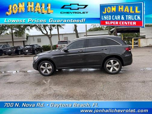 Graphite Grey Metallic 2022 Mercedes-Benz GLC 300 4MATIC