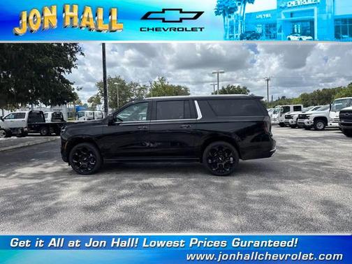 2025 Chevrolet Suburban 4WD High Country