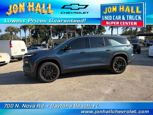 2025 Chevrolet Traverse LT