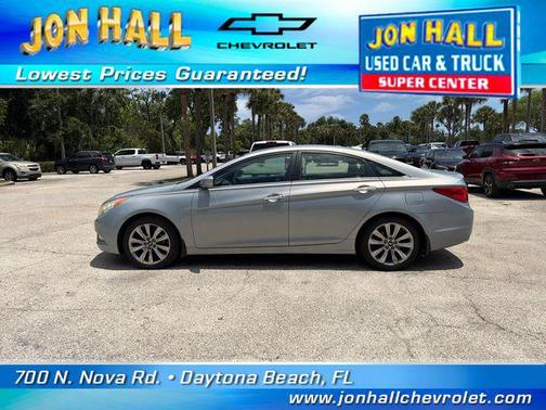 Iridescent Silver Blue Pearl 2011 Hyundai SONATA SE