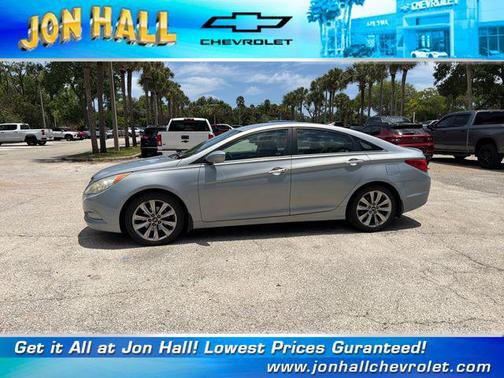 Iridescent Silver Blue Pearl 2011 Hyundai SONATA SE