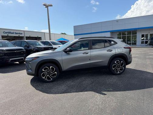 Sterling Gray Metallic 2026 Chevrolet Trax FWD 2RS