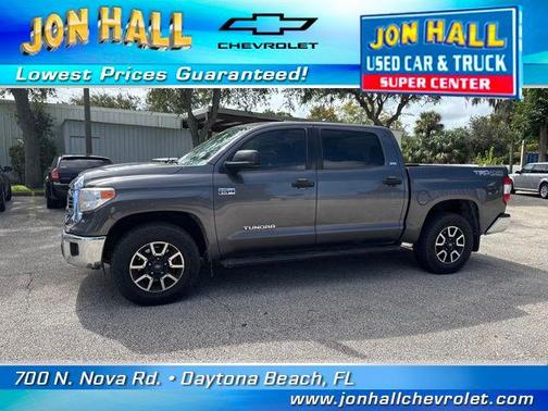 2017 Toyota Tundra SR5