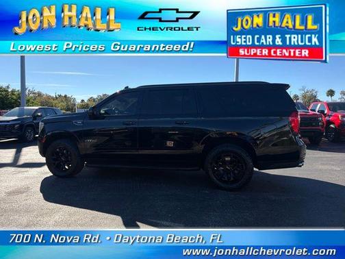 2022 GMC Yukon XL AT4