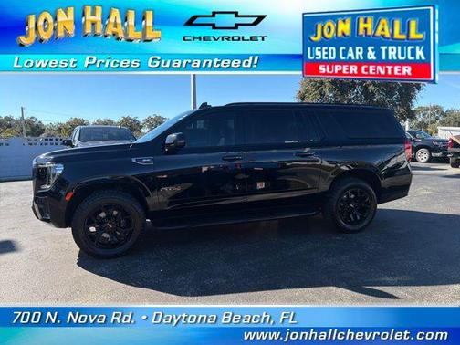 2022 GMC Yukon XL AT4