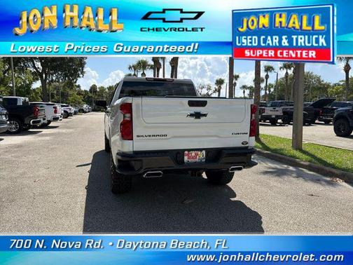 Summit White 2026 Chevrolet Silverado 1500 Custom Trail Boss