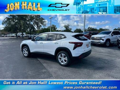 2026 Chevrolet Trax LS