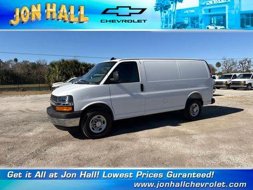 2026 Chevrolet Express 3500 3500 Regular Wheelbase, WT, RWD