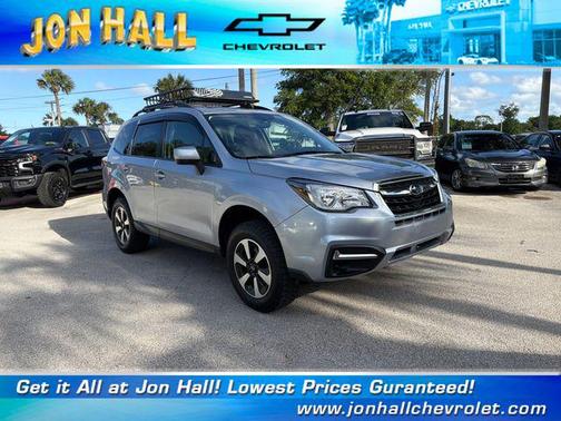 Ice Silver Metallic 2018 Subaru Forester 2.5i Premium