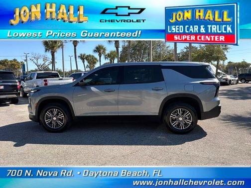 2024 Chevrolet Traverse LS