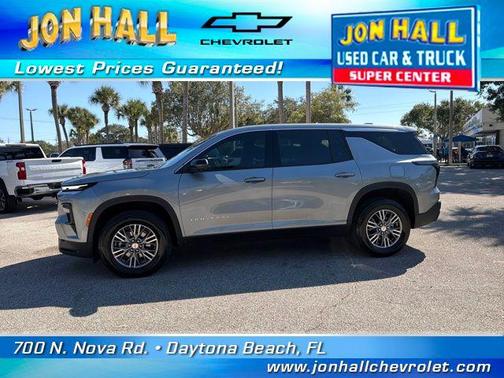 2024 Chevrolet Traverse LS