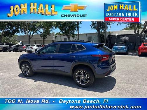 2024 Chevrolet Trax LT