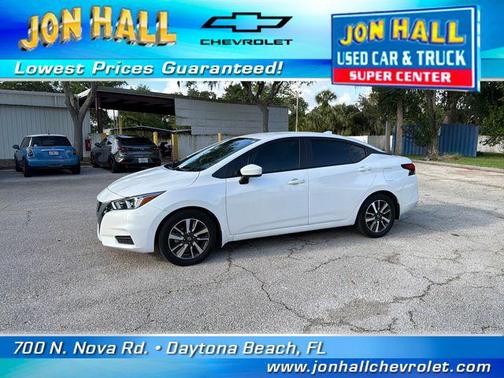 Aspen White Tricoat 2022 Nissan Versa 1.6 SV
