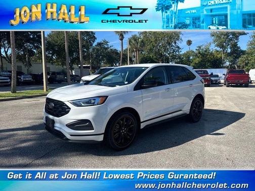 2022 Ford Edge SE