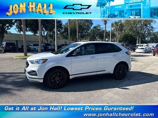2022 Ford Edge SE