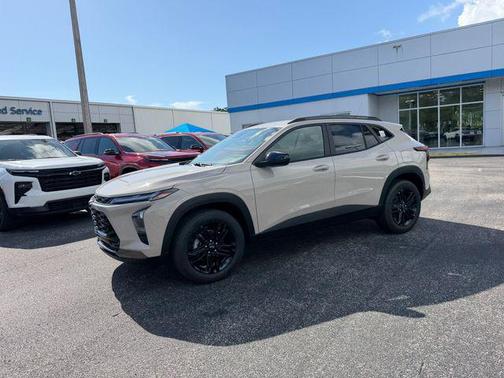 White Sands 2026 Chevrolet Trax FWD ACTIV