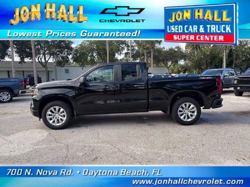 Black 2022 Chevrolet Silverado 1500 Custom