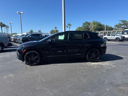 2025 Chevrolet Equinox EV RS