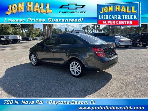 2020 Chevrolet Sonic FWD Sedan LT