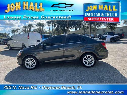 2020 Chevrolet Sonic FWD Sedan LT