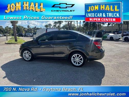 2020 Chevrolet Sonic FWD Sedan LT