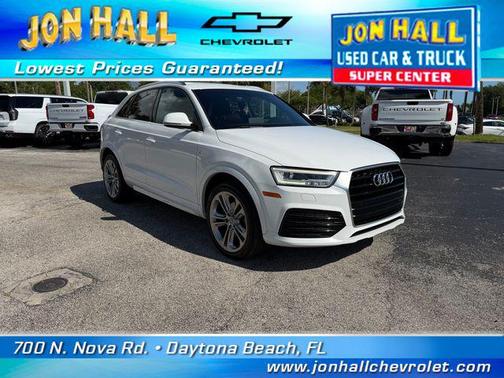 Glacier White Metallic 2017 Audi Q3 2.0T Prestige