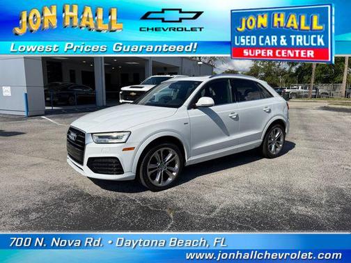Glacier White Metallic 2017 Audi Q3 2.0T Prestige