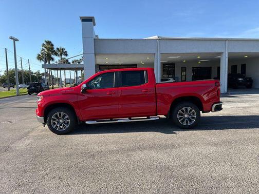 Red Hot 2026 Chevrolet Silverado 1500 LT