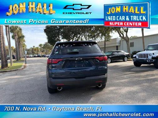 2023 Chevrolet Traverse LS