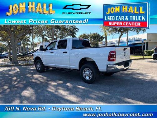 2024 RAM 2500 Tradesman Crew Cab 4x4 6'4' Box