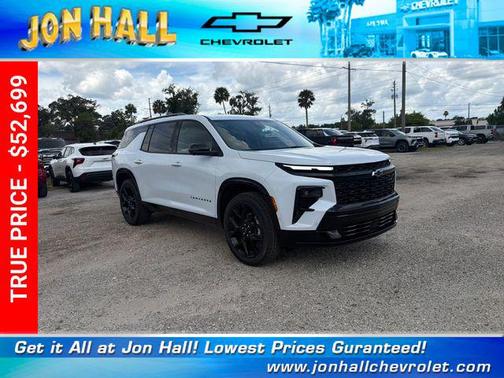 Polar White Tricoat 2026 Chevrolet Traverse RS
