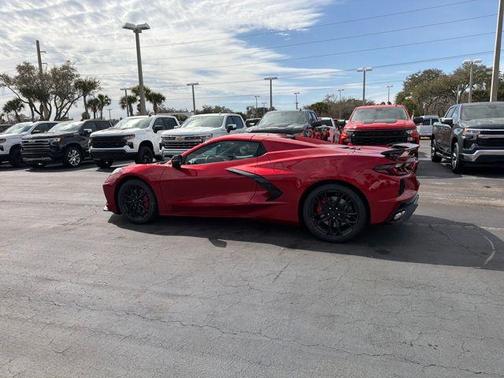 Red Mist Metallic Tintcoat 2026 Chevrolet Corvette Stingray w/2LT