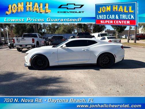 2022 Chevrolet Camaro RWD Coupe LT1