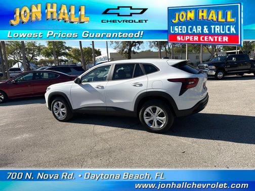 2026 Chevrolet Trax LS