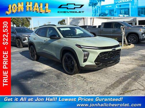 Cacti Green 2026 Chevrolet Trax FWD ACTIV