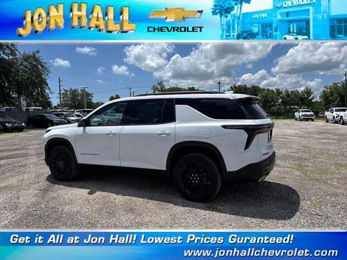 2025 Chevrolet Traverse LT
