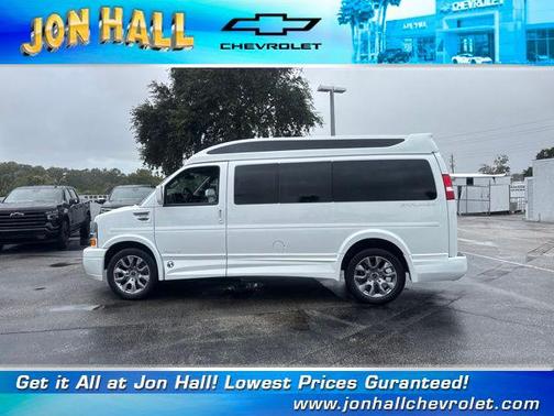 2025 Chevrolet Express 2500 RWD 2500 Regular Wheelbase WT