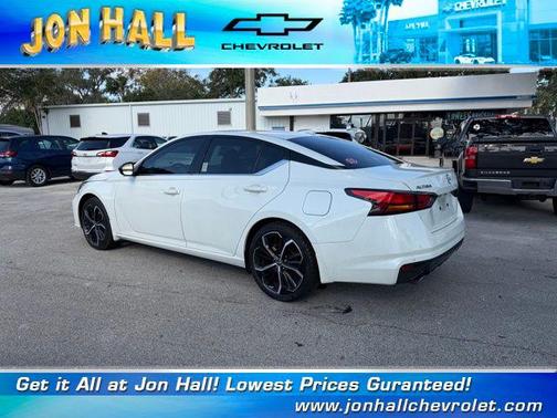 2024 Nissan Altima SR FWD