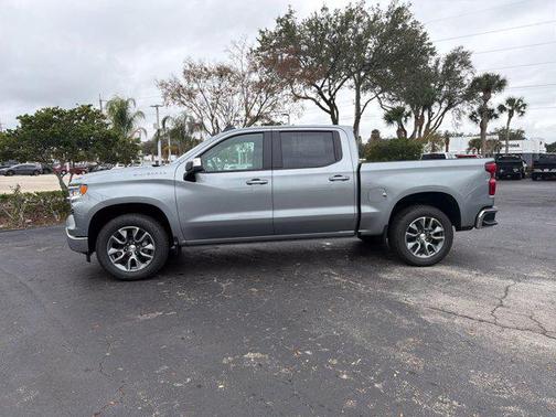 Sterling Gray Metallic 2026 Chevrolet Silverado 1500 LT