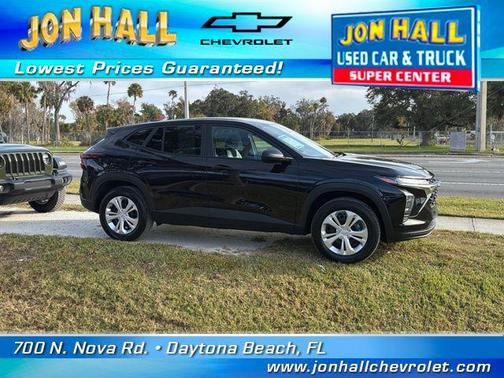 2025 Chevrolet Trax LS