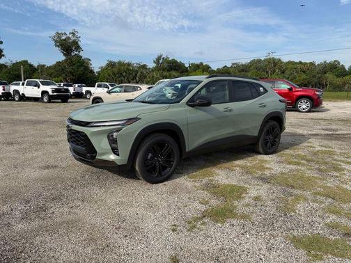 Cacti Green 2026 Chevrolet Trax FWD ACTIV