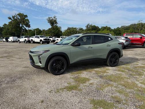 Cacti Green 2026 Chevrolet Trax FWD ACTIV