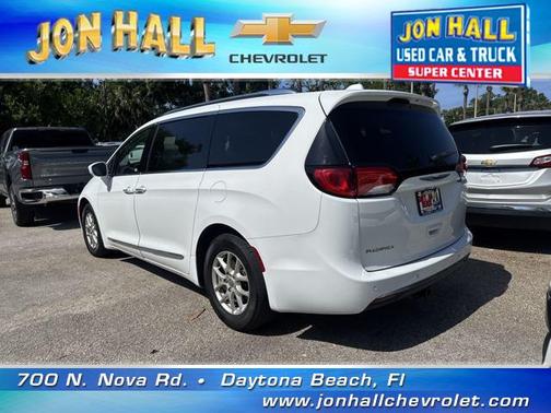 2020 Chrysler Pacifica Touring L