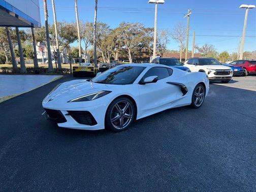 Arctic White 2026 Chevrolet Corvette Stingray w/1LT