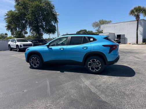 Marina Blue Metallic 2026 Chevrolet Trax LT