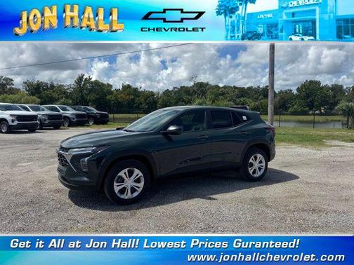 2025 Chevrolet Trax LS