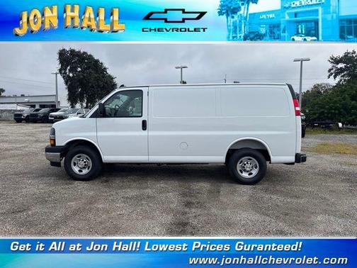 2025 Chevrolet Express 2500 RWD 2500 Regular Wheelbase WT