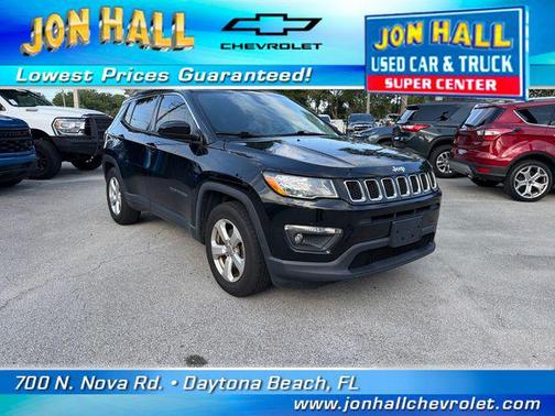 Diamond Black Crystal Pearlcoat 2018 Jeep Compass Latitude