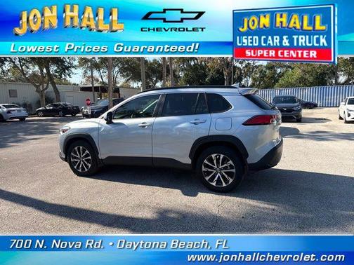 2024 Toyota Corolla Cross XLE